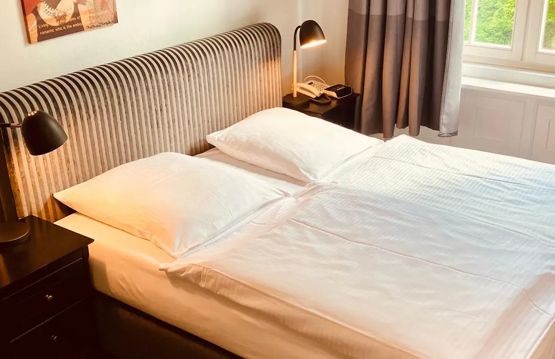 Hotel Amsterdam-1